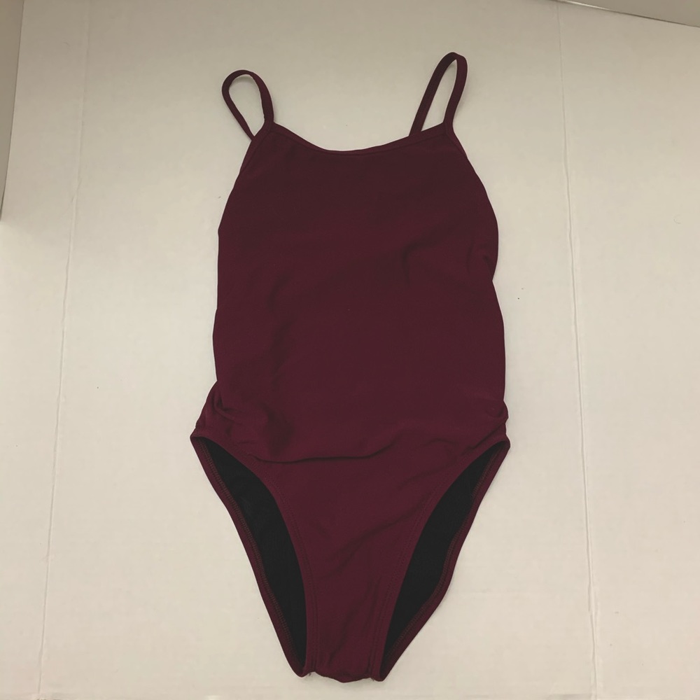 Jolyn One Piece Swimsuit Sz 28 Plum